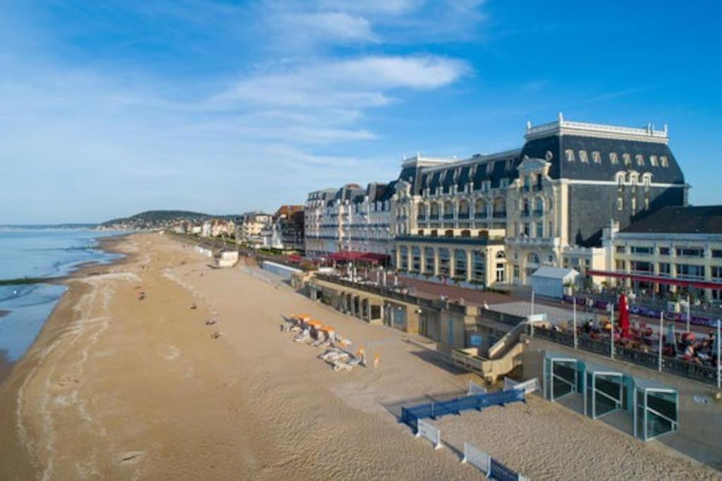 Chez Emy & Tom Apartment Cabourg Exterior photo